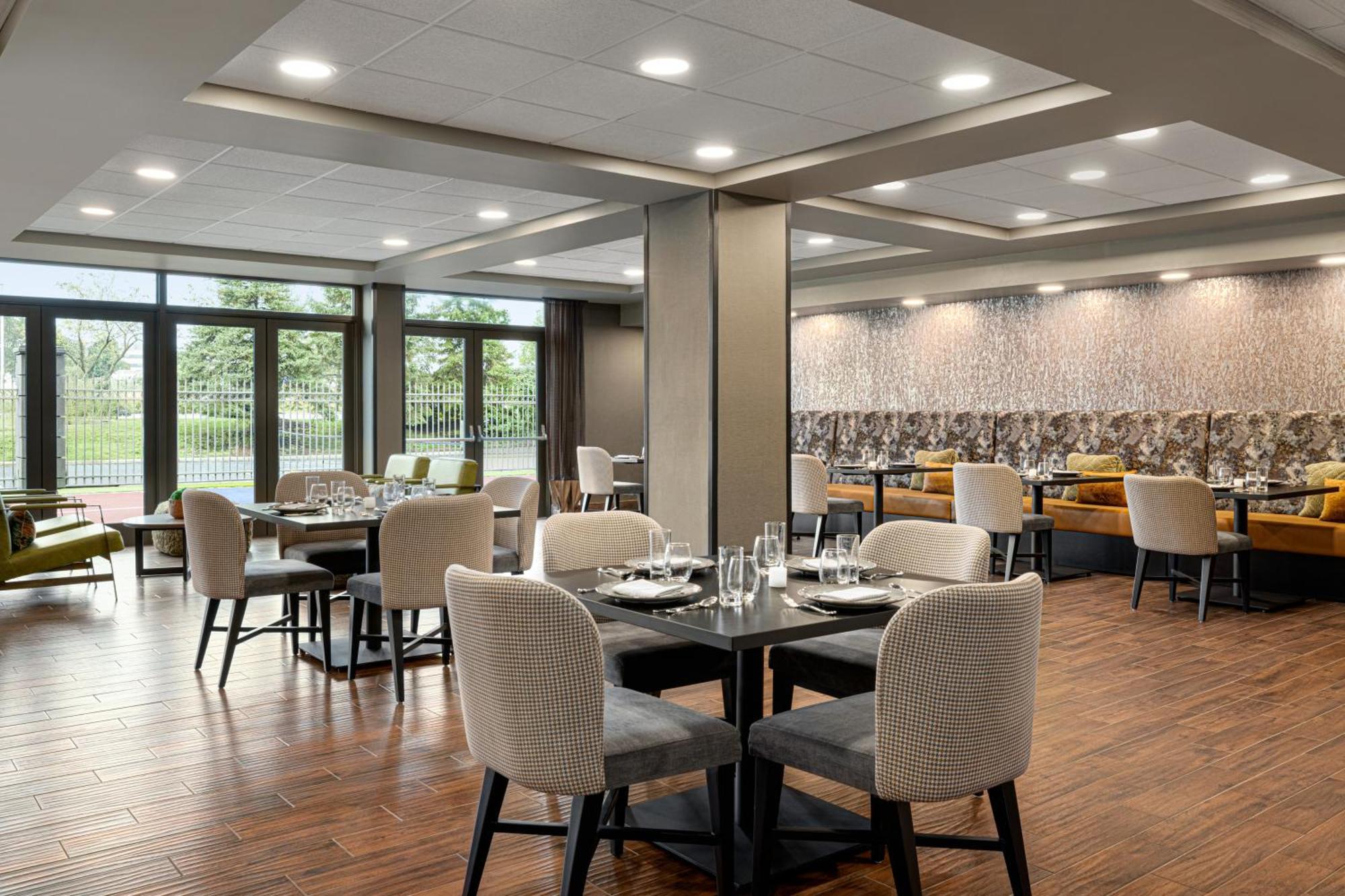 Four Points By Sheraton Columbus-Polaris Εξωτερικό φωτογραφία